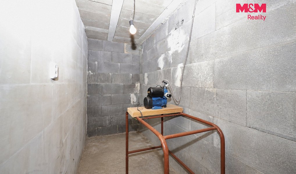 Prodej stavebního pozemku 1 496 m², Puklice – náhled fotky 20