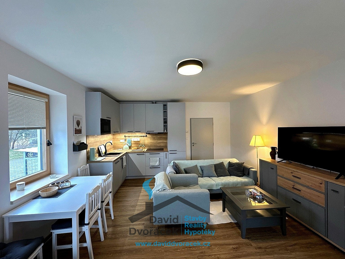 Prodej bytu 1+kk 44 m² – fotografie 3