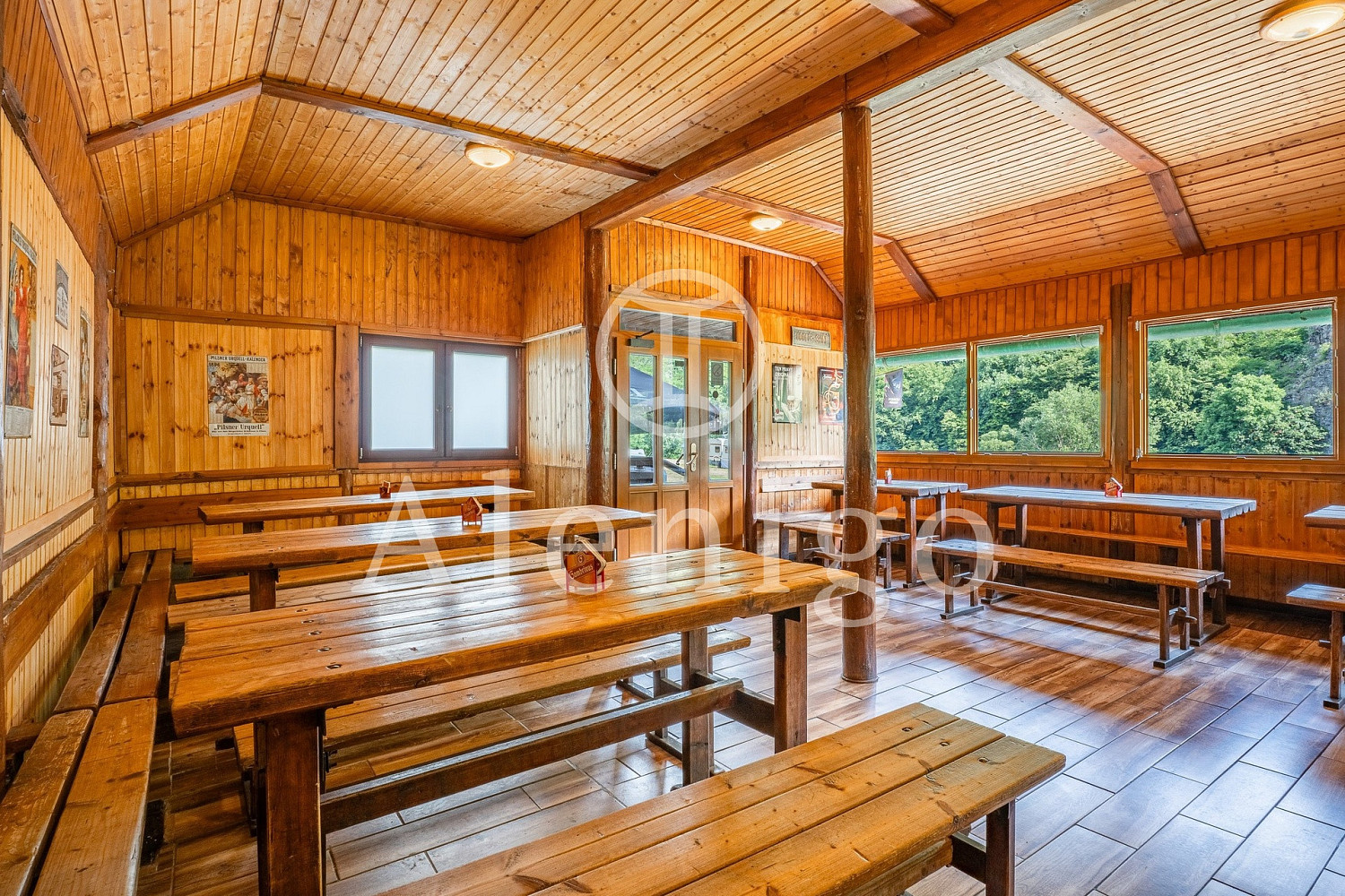 Prodej restaurace 124 m² – fotografie 2