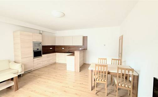 Pronájem bytu 2+kk 80 m², Svatopluka Čecha, Boskovice, okres Blansko