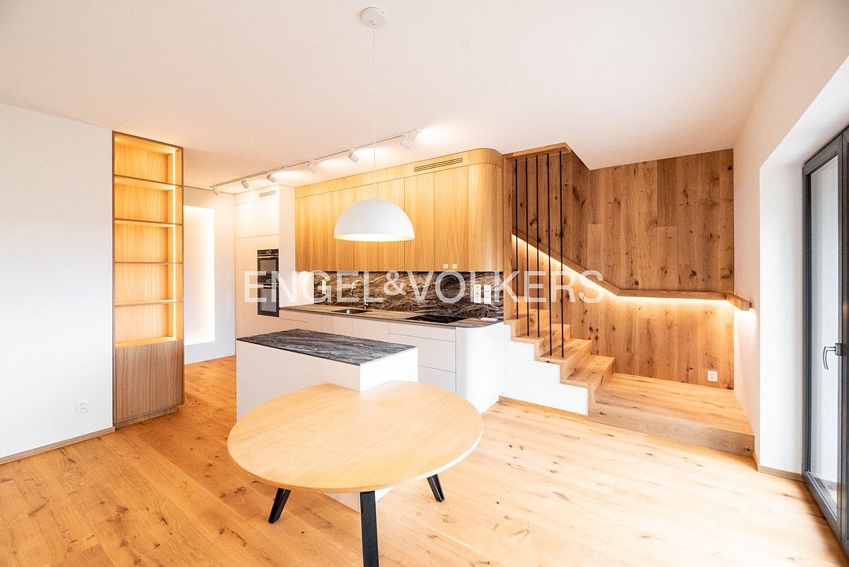 Pronájem domu 141 m² s pozemkem 301 m² – fotografie 4