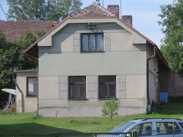 Dražba domu 1 116 m² s pozemkem 2 843 m²