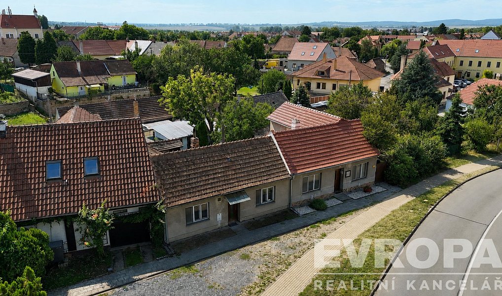 Prodej domu 126 m² s pozemkem 246 m², Lednice – náhled fotky 2