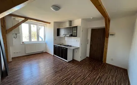 Pronájem bytu 1+kk 21 m², Chebská, Aš, okres Cheb