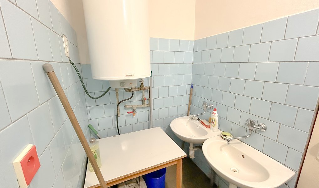 Pronájem obchodních prostor 310 m², Jeseník – náhled fotky 13