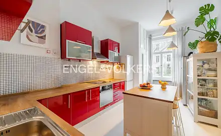 Pronájem bytu 4+1 135 m², U Havlíčkových sadů, Praha 2 - Vinohrady