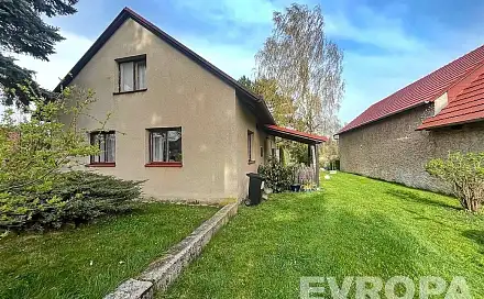 Prodej domu 150 m² s pozemkem 694 m², Rašovice - Netušil, okres Kutná Hora