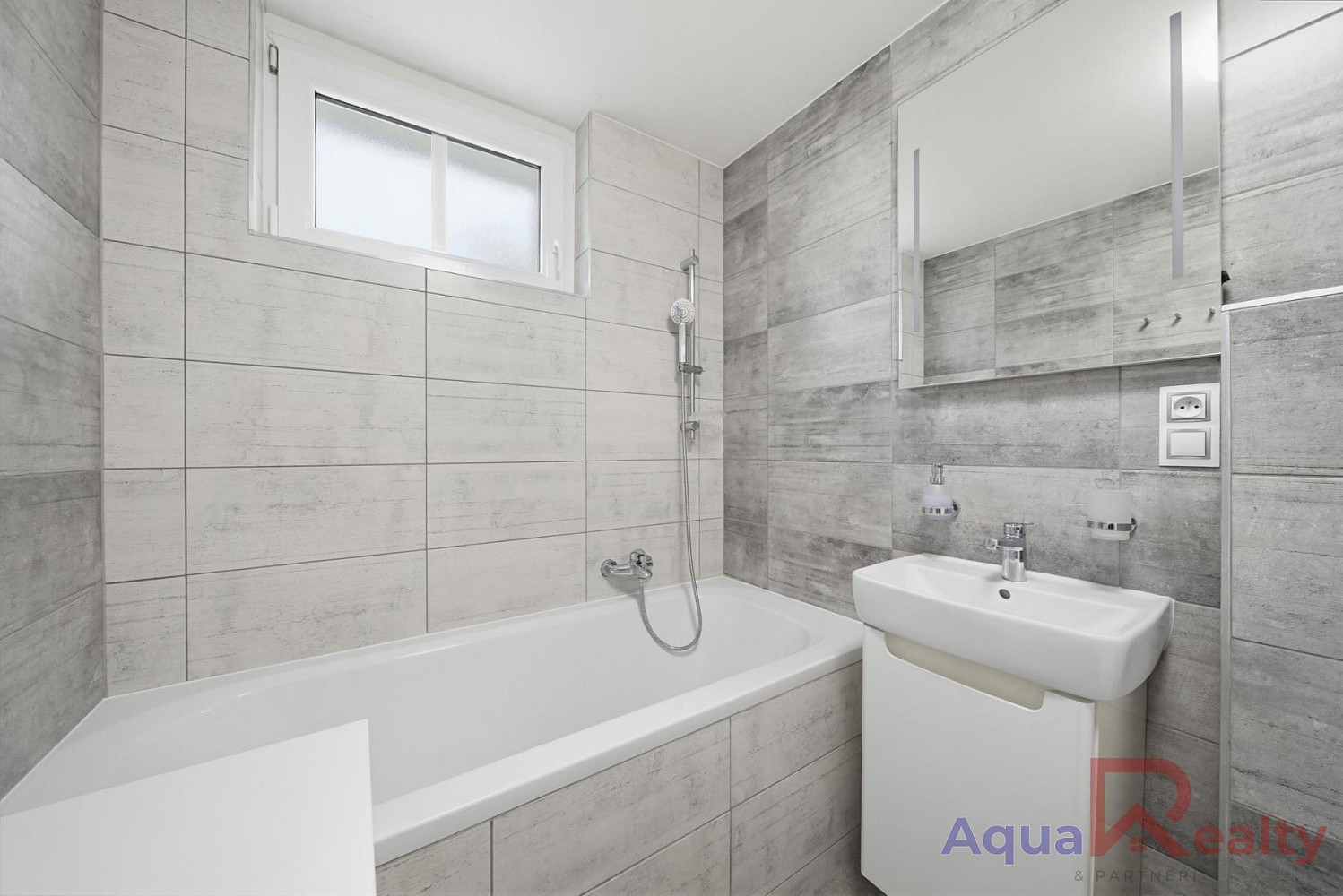 Prodej bytu 2+1 57 m² – pohled 5