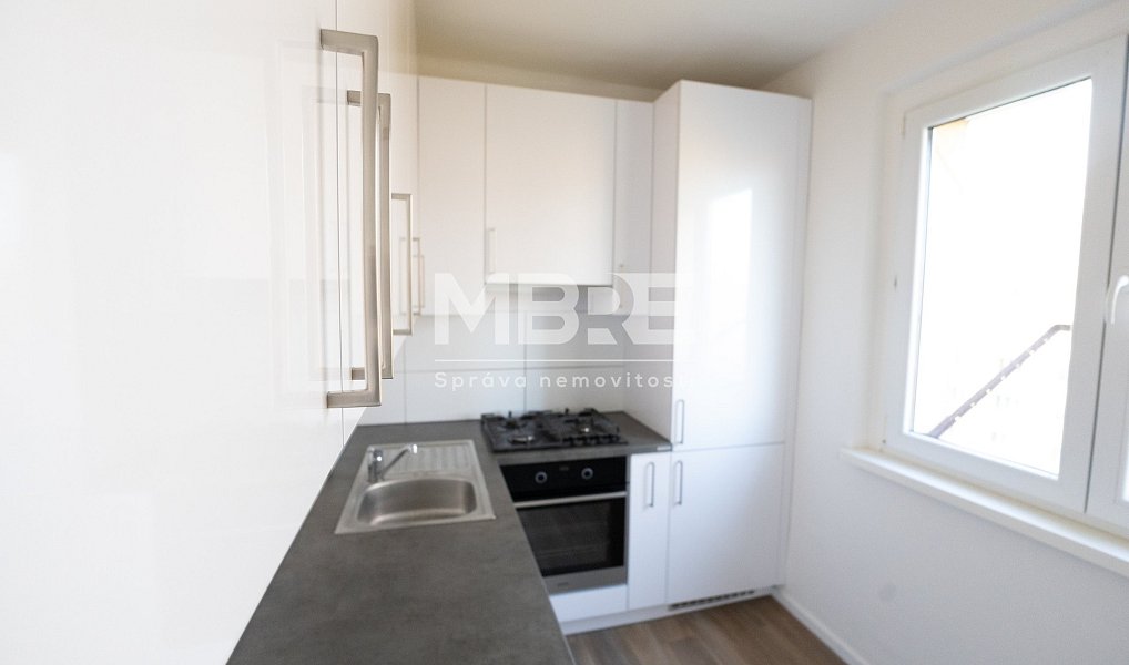 Pronájem bytu 2+1 54 m², Karviná – náhled fotky 3