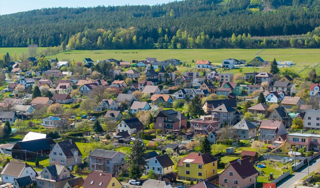 Prodej domu 142 m² s pozemkem 995 m², Strašice – náhled fotky 8