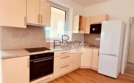 Prodej bytu 2+kk 67 m², Hevlín, okres Znojmo
