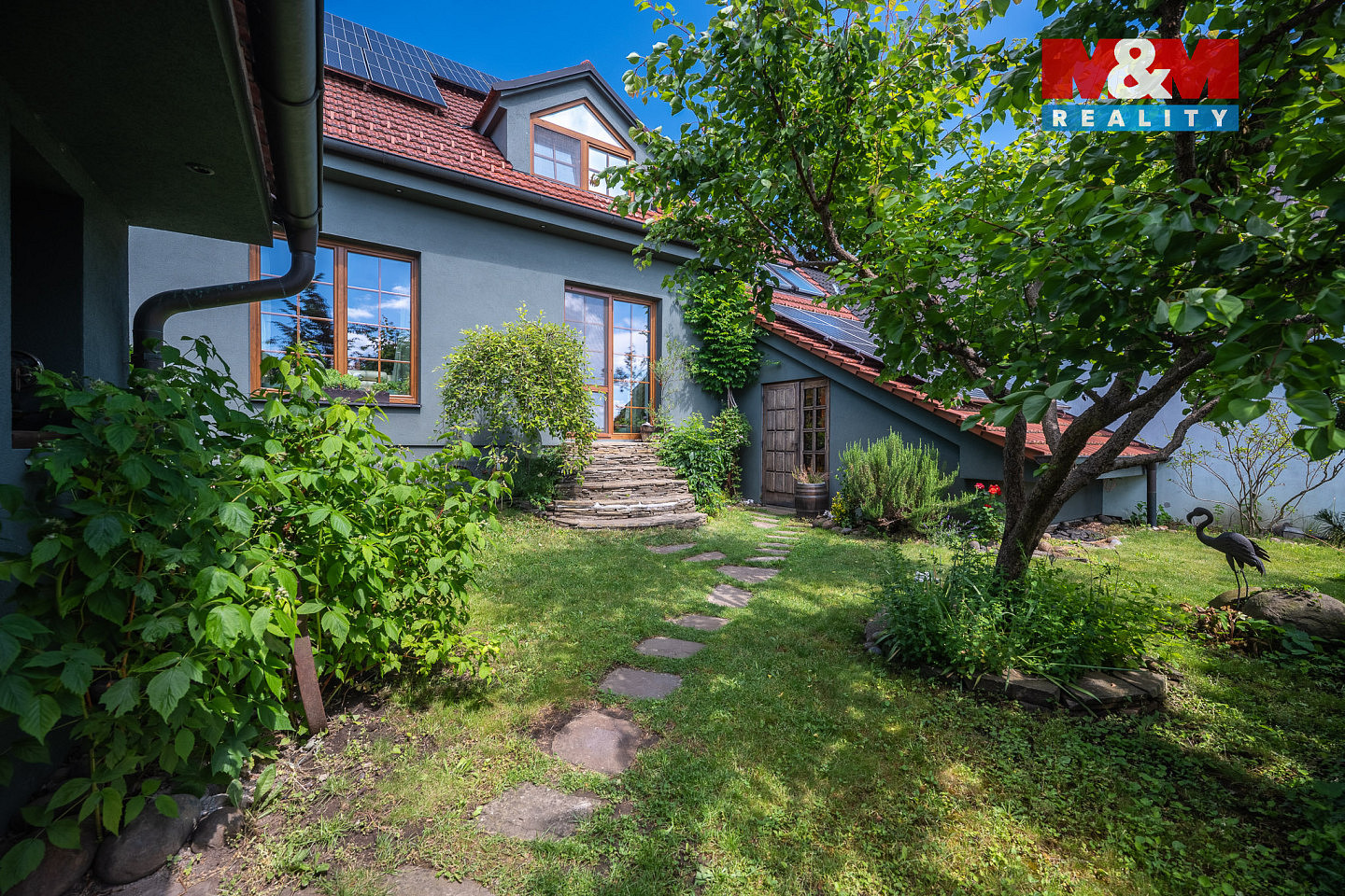 Prodej domu 262 m² s pozemkem 467 m² — photo 2