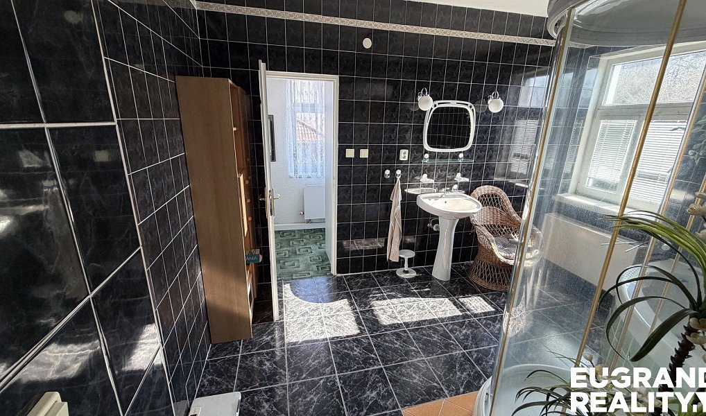 Prodej domu 98 m² s pozemkem 531 m², Šluknov – náhled fotky 19