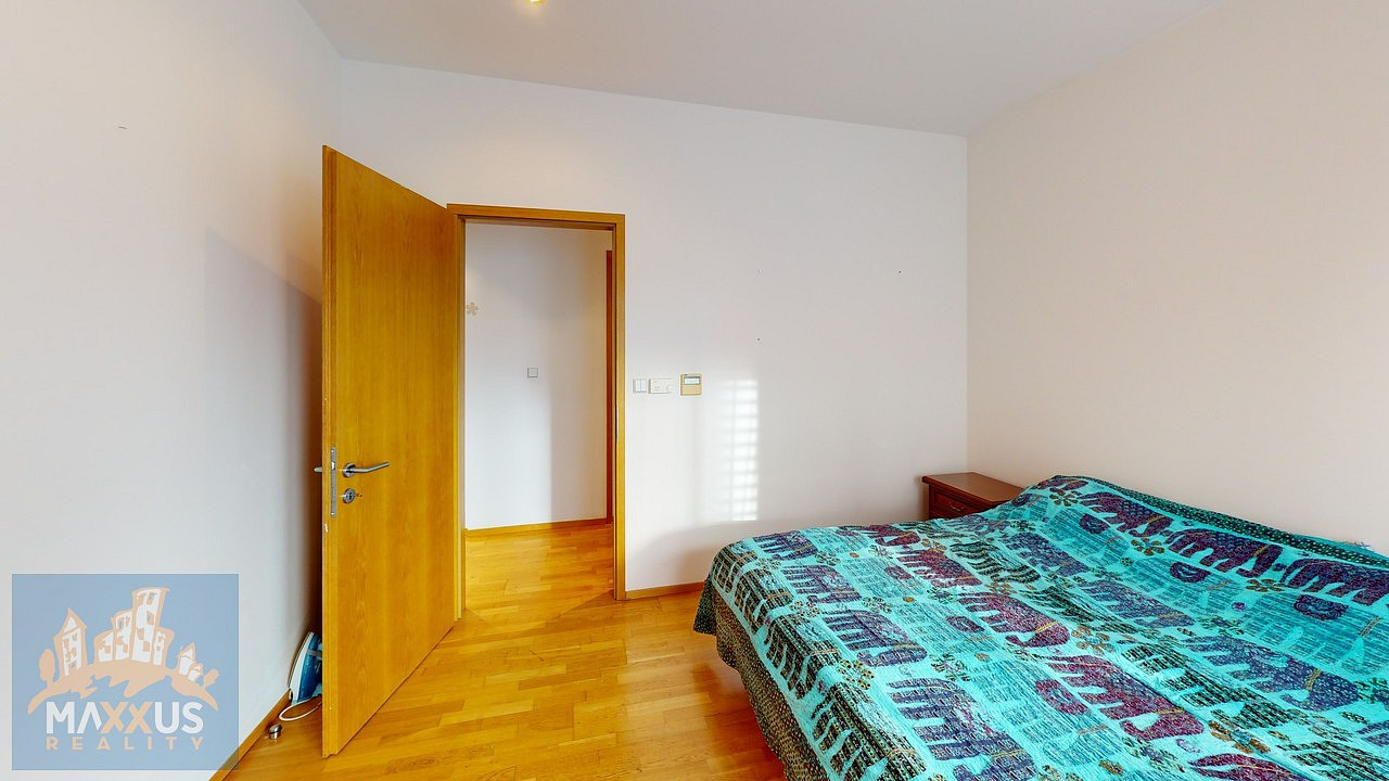 Pronájem bytu 3+kk 95 m² – fotografie 4