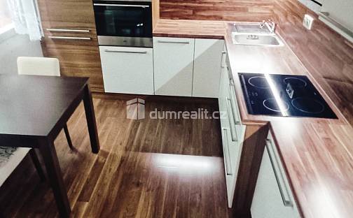 Prodej bytu 2+1 62 m², Jezdecká, Děčín - Děčín III-Staré Město