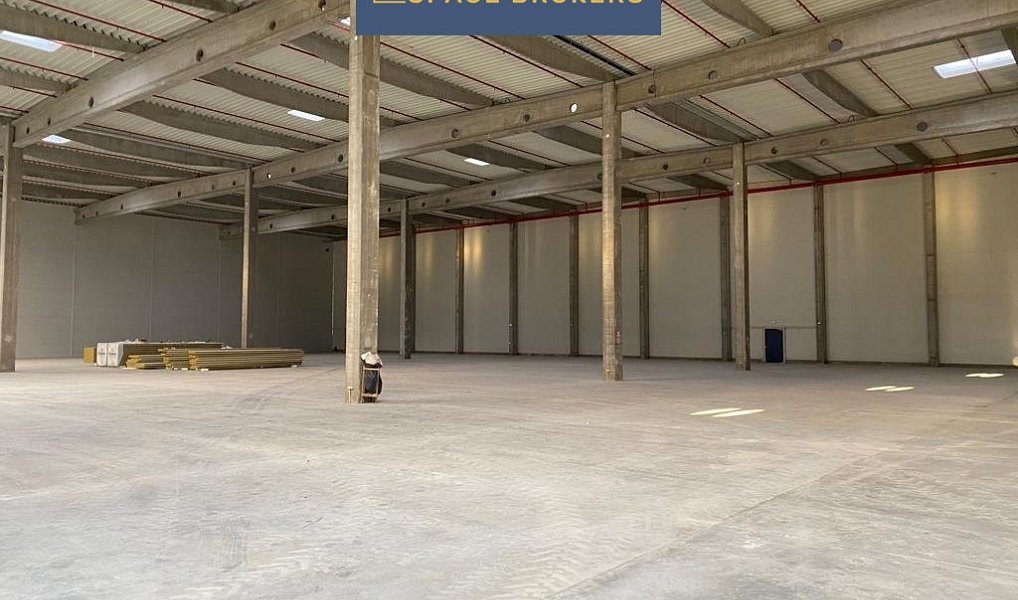 Pronájem skladovacích prostor 2 900 m², Cheb – náhled fotky 5