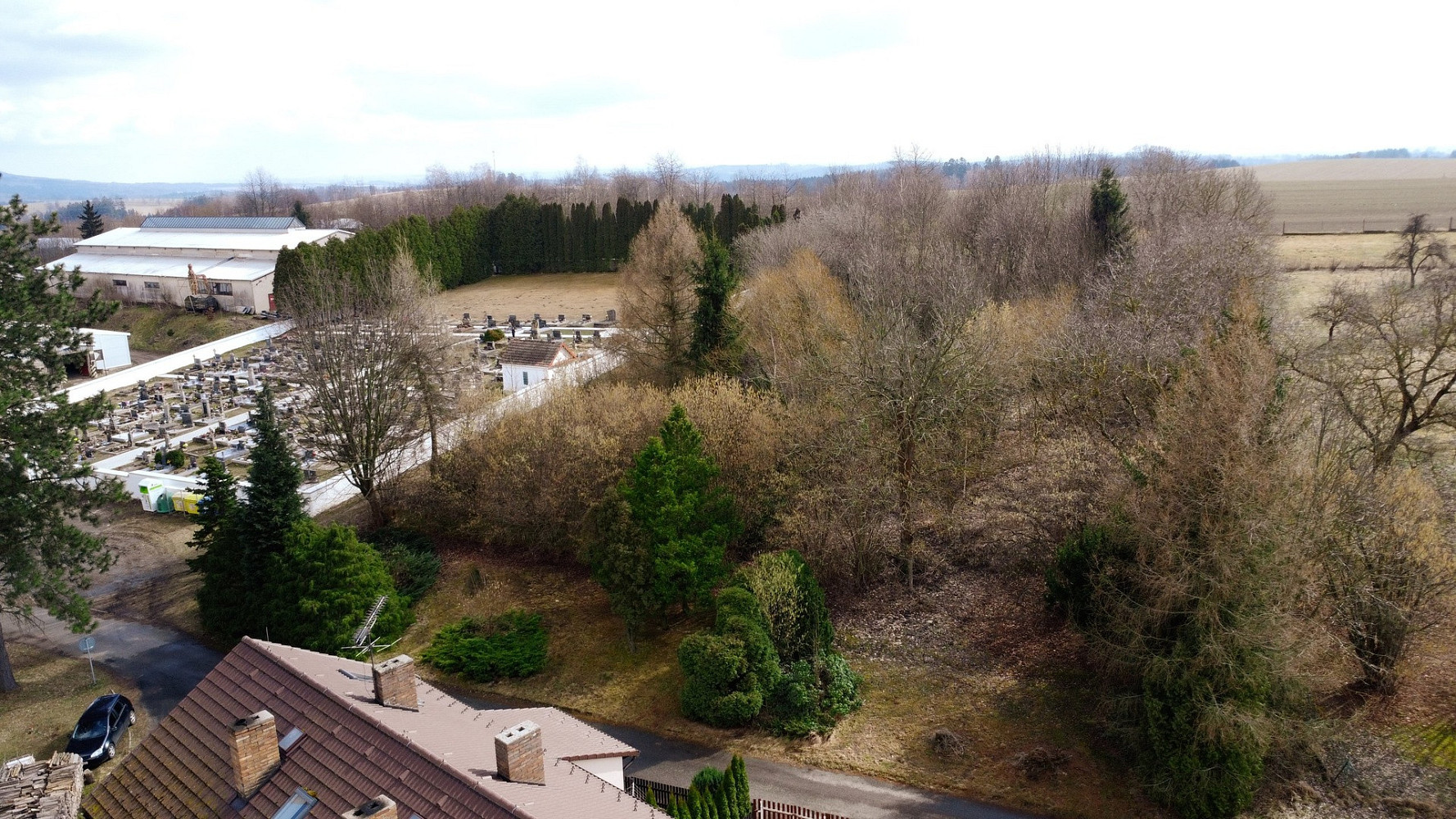 Prodej stavebního pozemku 1 321 m² – fotografie 3