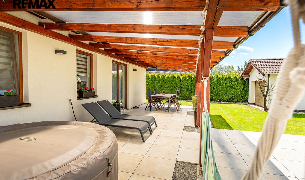 Prodej domu 134 m² s pozemkem 1 409 m², Lišov – náhled fotky 5