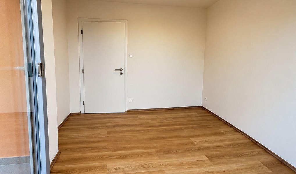 Pronájem bytu 3+kk 76 m², Praha – náhled fotky 8