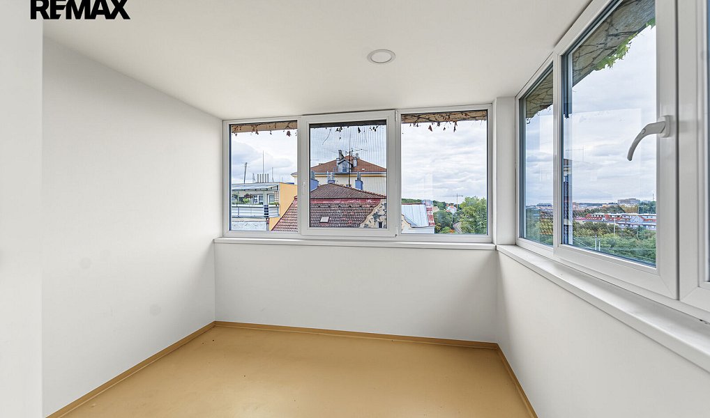 Prodej bytu 3+1 91 m², Praha – náhled fotky 8