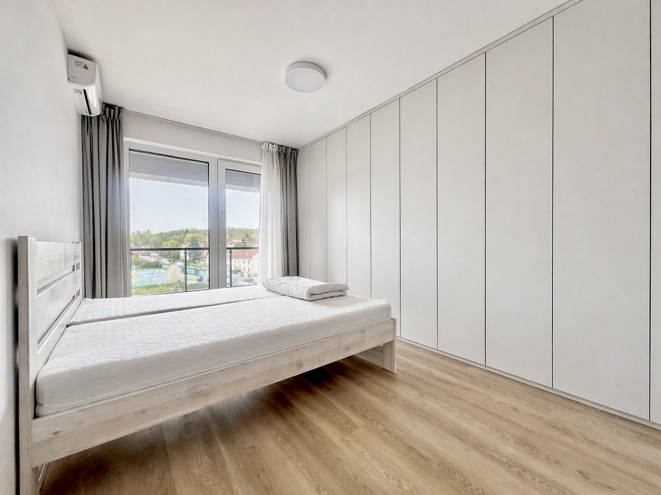 Pronájem bytu 2+kk 60 m² — photo 4