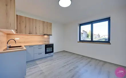 Pronájem bytu 3+kk 51 m²