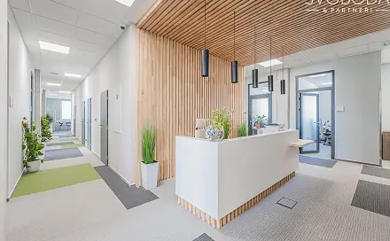 Pronájem kanceláře 250 m², Na Brně, Hradec Králové - Nový Hradec Králové