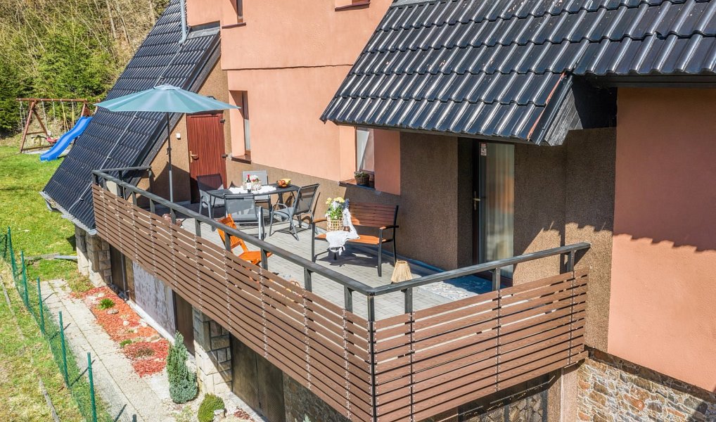 Prodej domu 300 m² s pozemkem 4 332 m², Karolinka – náhled fotky 4