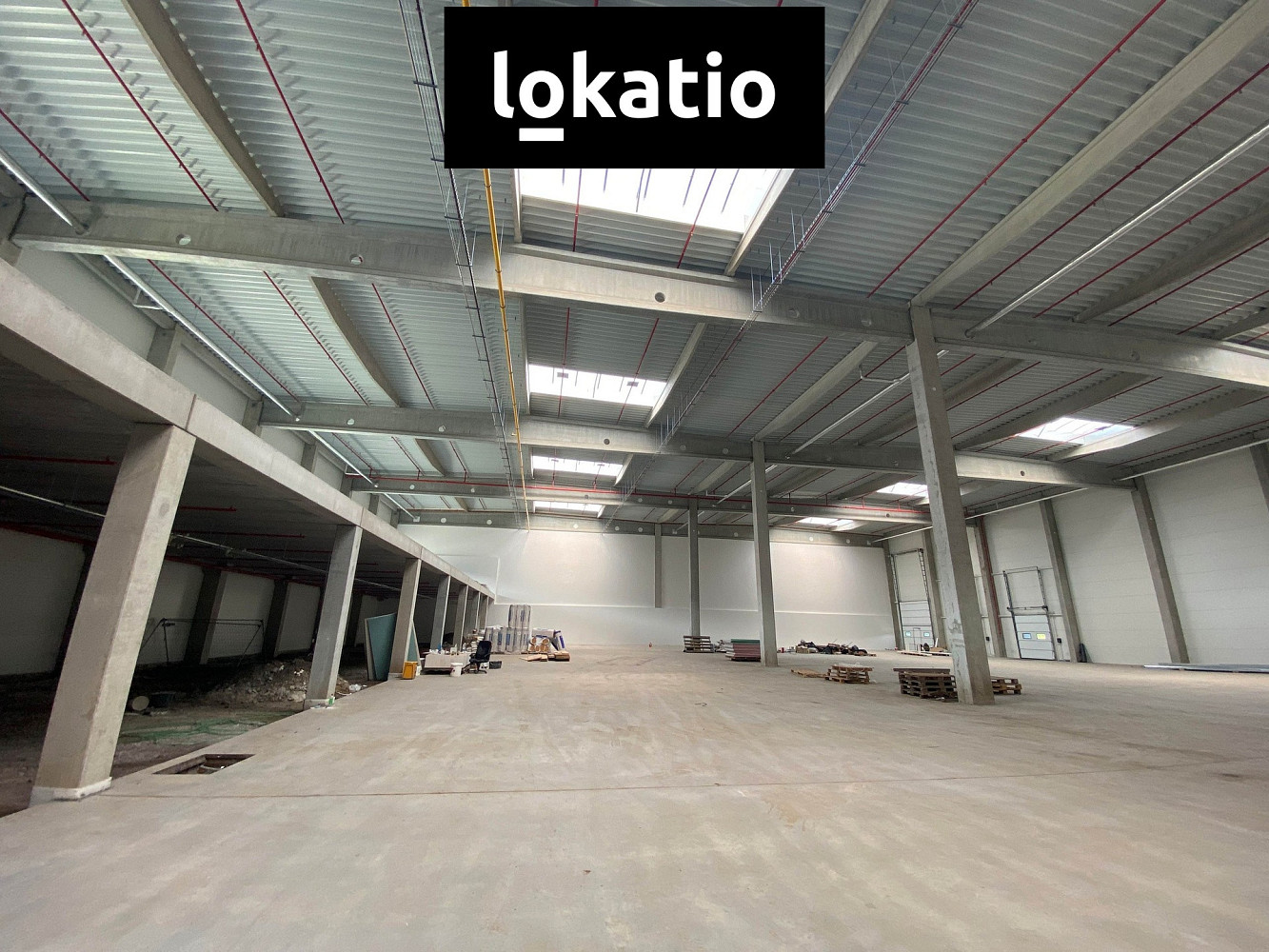 Pronájem skladovacích prostor 1 762 m²