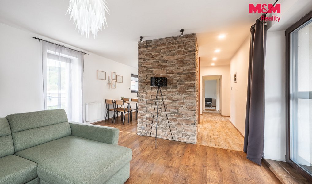 Prodej domu 170 m² s pozemkem 534 m², Pozlovice – náhled fotky 20
