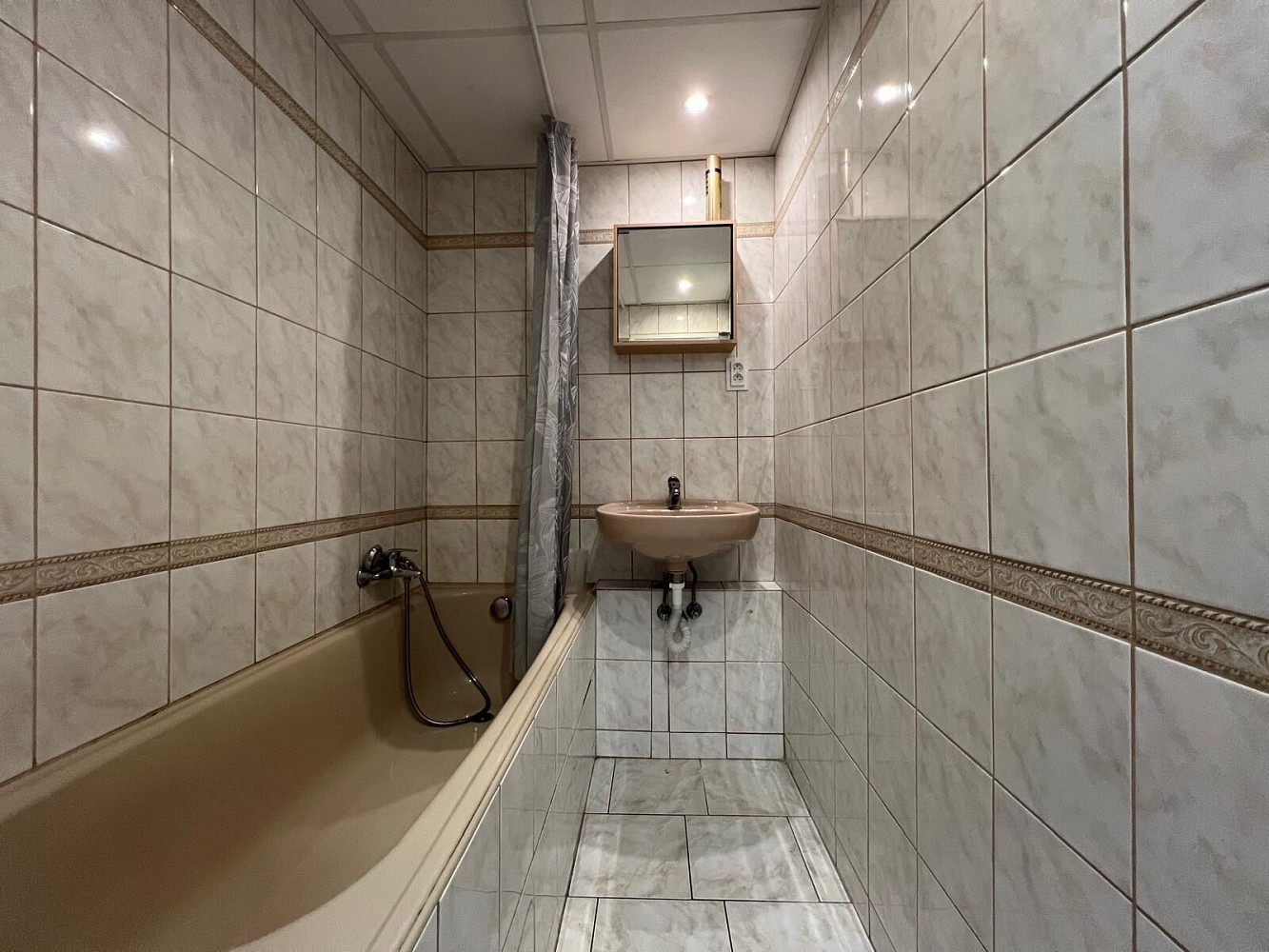 Pronájem bytu 1+kk 33 m² – fotografie 4