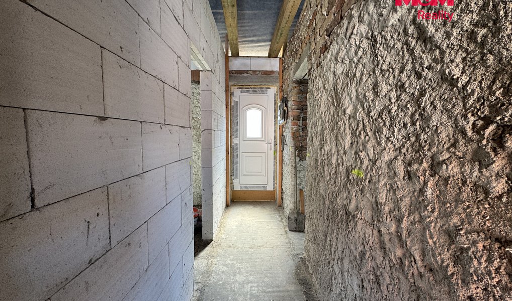 Prodej domu 80 m² s pozemkem 206 m², Hlohovec – náhled fotky 19