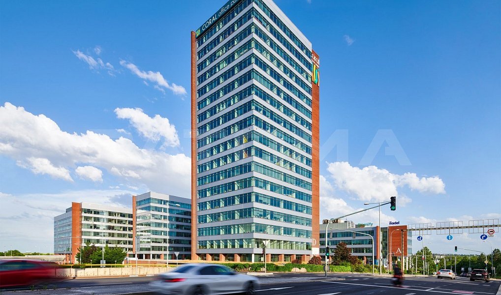 Pronájem kanceláře 150 m², Praha – fotka 1 z 22
