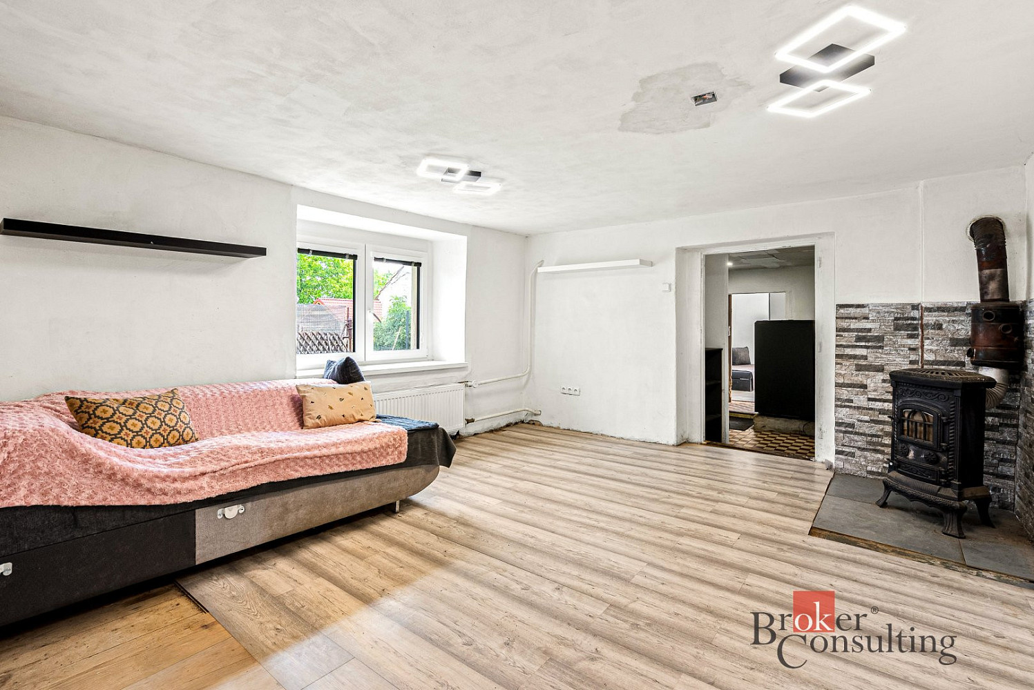 Prodej domu 164 m² s pozemkem 438 m² – další