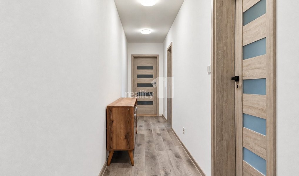 Prodej domu 114 m² s pozemkem 1 800 m², Vinary – náhled fotky 10