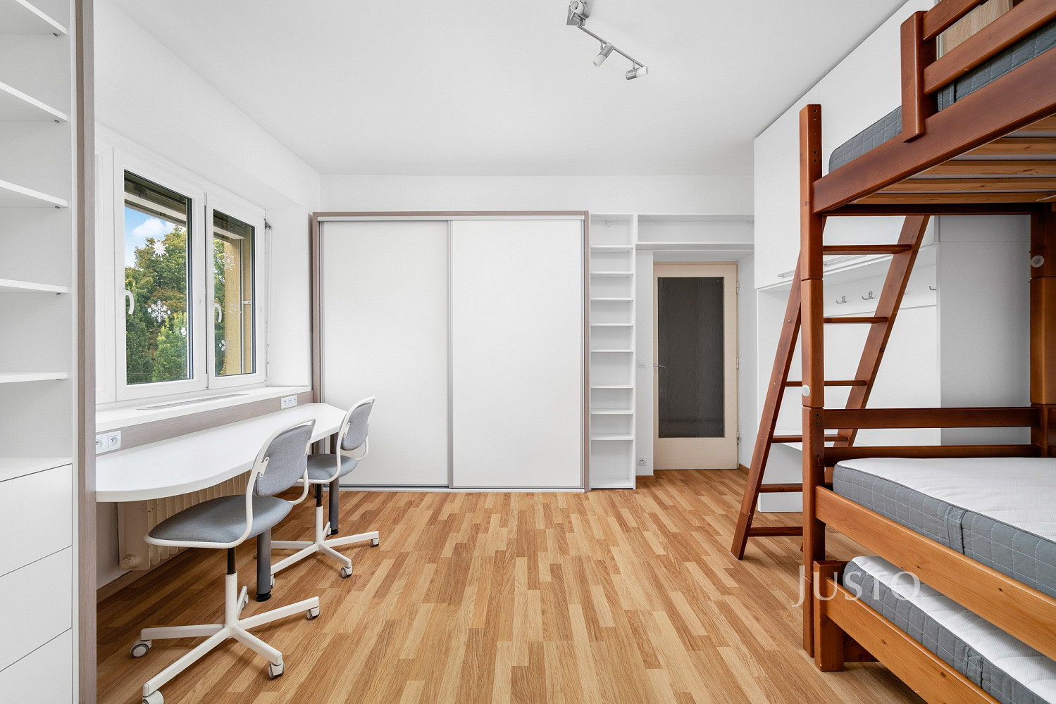 Pronájem bytu 3+kk 81 m² – fotografie 5