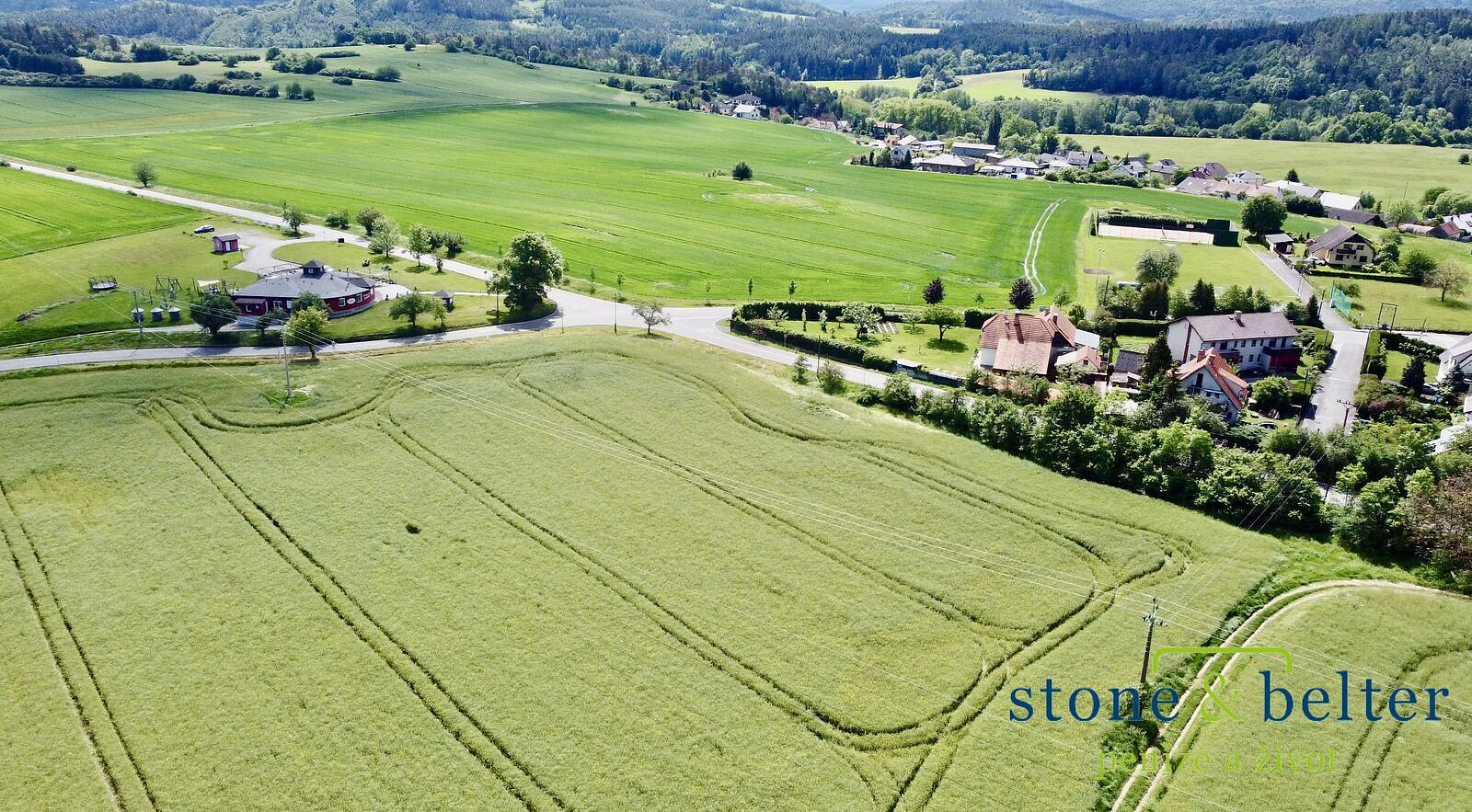 Prodej pole 4 240 m² – fotografie 5