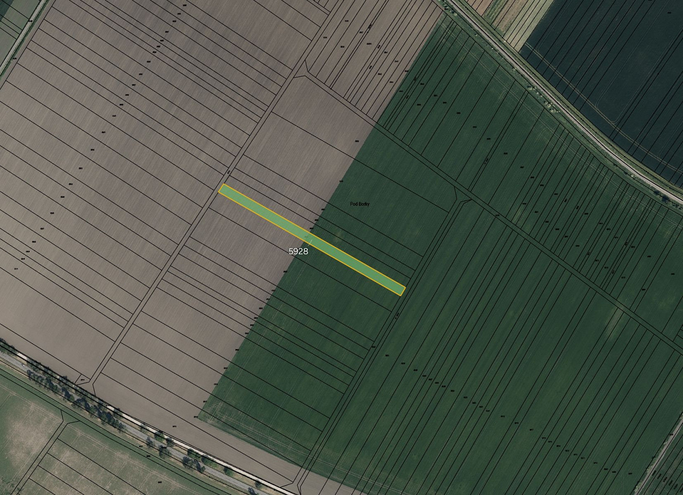 Prodej pole 2 549 m²
