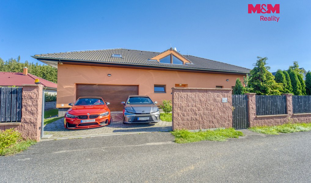 Prodej domu 216 m² s pozemkem 2 272 m², Bohutín – náhled fotky 24