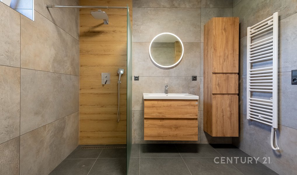 Prodej domu 124 m² s pozemkem 877 m², Vratimov – náhled fotky 14