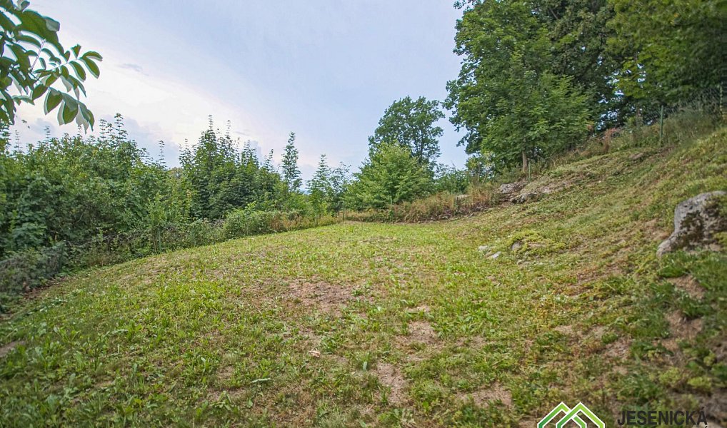 Prodej zahrady 151 m², Žulová – náhled fotky 9
