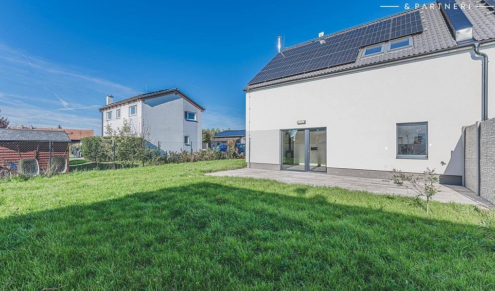 Prodej domu 150 m² s pozemkem 213 m², Dříteč – náhled fotky 27