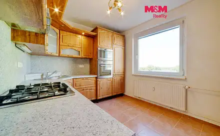 Prodej bytu 4+1 77 m², Atletická, Sokolov