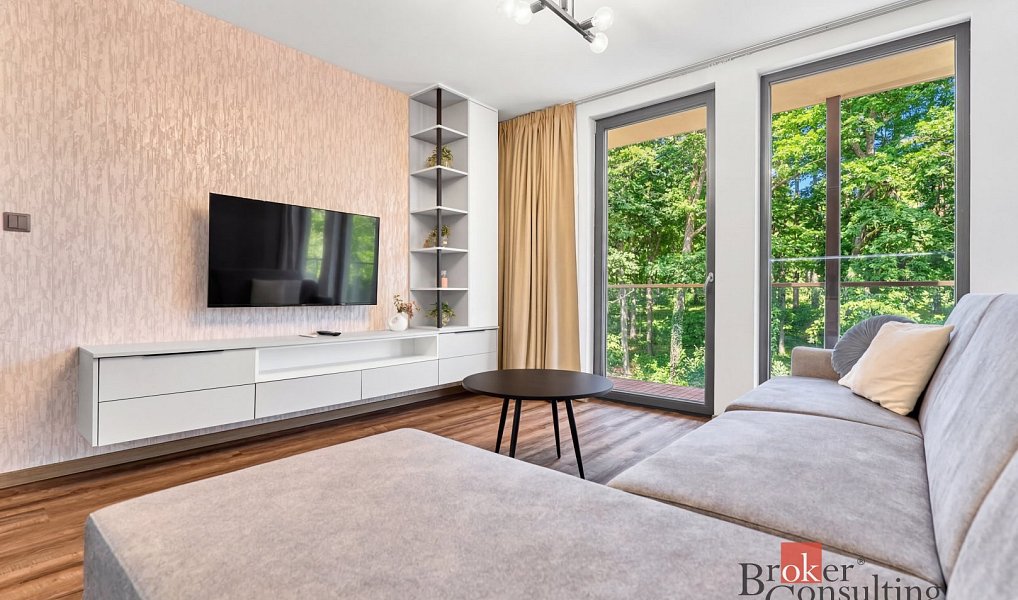 Prodej bytu 2+kk 61 m², Dalovice – náhled fotky 5