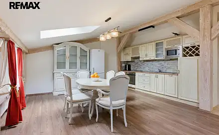 Prodej bytu 5+kk 205 m², Moskevská, Karlovy Vary