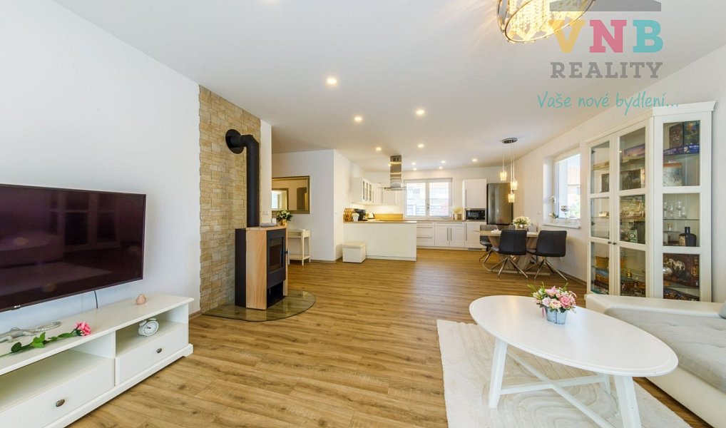 Prodej domu 145 m² s pozemkem 1 540 m², Hluchov – náhled fotky 13