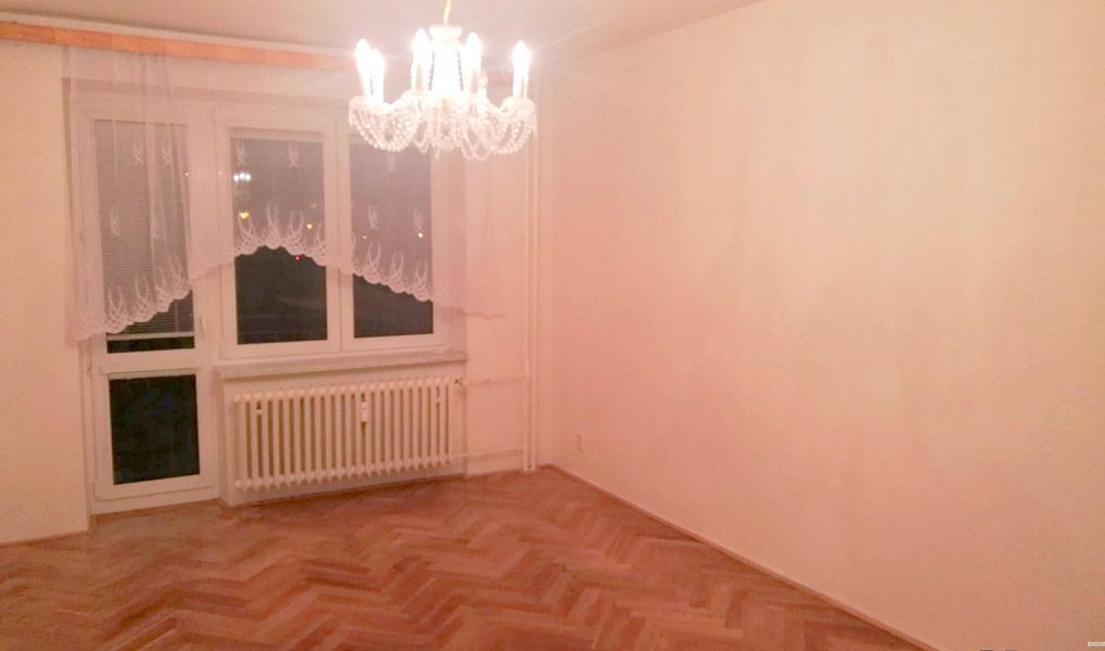 Pronájem bytu 2+1 54 m², Znojmo – náhled fotky 2
