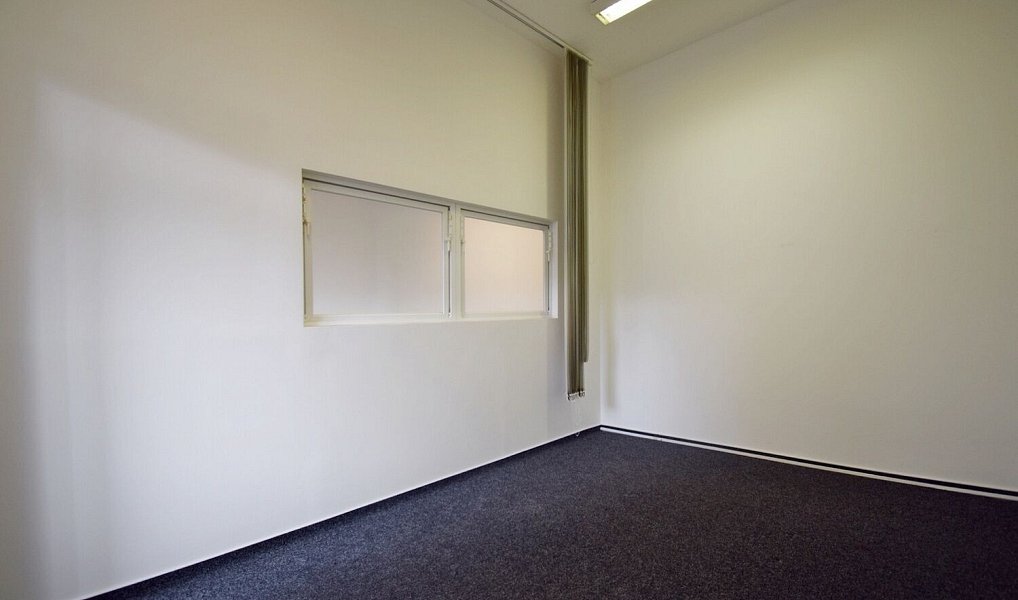 Pronájem kanceláře 58 m², Zdiby – náhled fotky 7