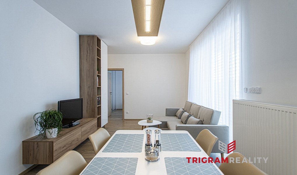 Pronájem bytu 2+kk 46 m², Hradec Králové – náhled fotky 3