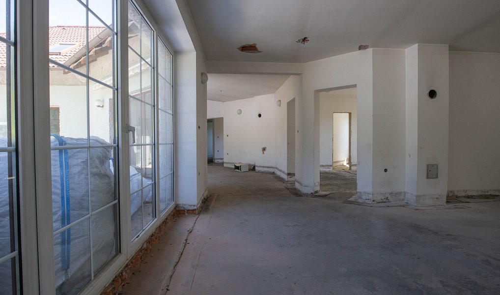Prodej domu 400 m² s pozemkem 1 764 m², Sezemice – náhled fotky 21